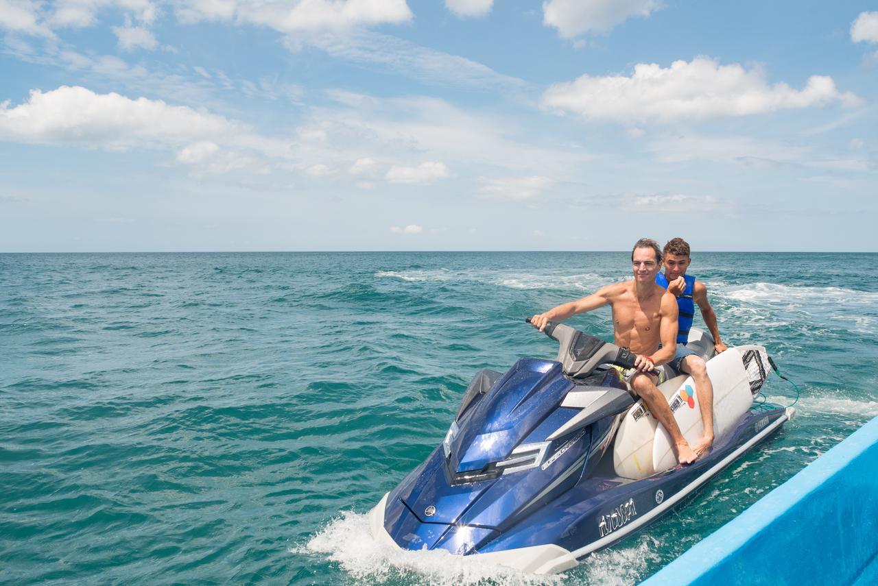 99 Surf Lodge El Limon Luaran gambar